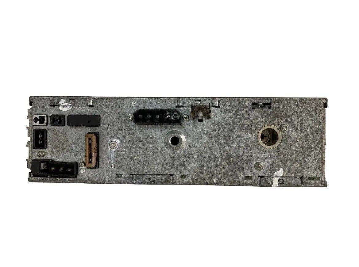 Mercedes-Benz Autoradio Kassettenradio Radio Becker 0028207886 kein Code