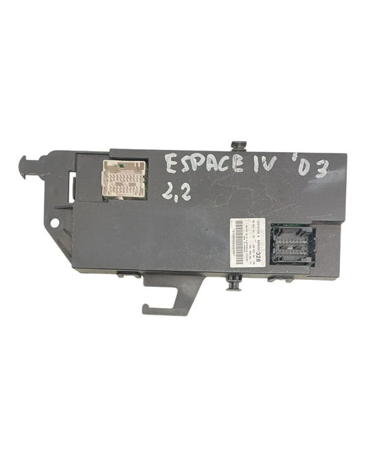 Renault Espace IV Steuergerät Komfortsteuergerät Lichtmodul Einheit 12212159