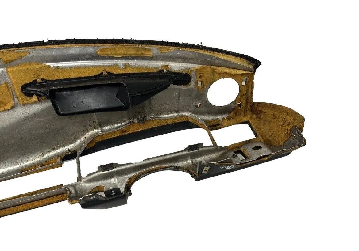 Mercedes-Benz 190 W201 Armaturenbrett Verkleidung 2016800191