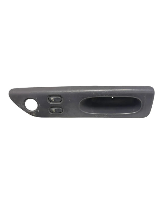 Renault Laguna Türgriff Fensterheber Schalter vorne links 7700822335
