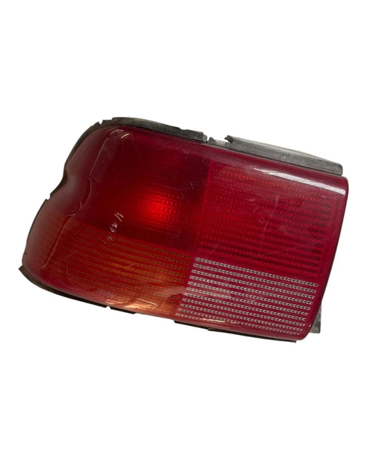 Ford Escort Rückleuchte Rücklicht Licht Hinten Links 93AG13A603