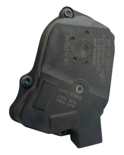 Audi A6 Drosselklappe Steuerklappe 06F133062G