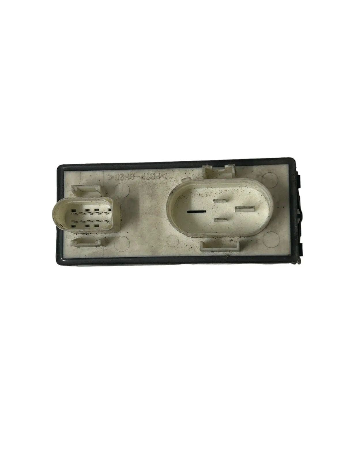 VW Audi Seat Lüftersteuergerät Steuergerät Relais Lüfter Kühler 357919506A
