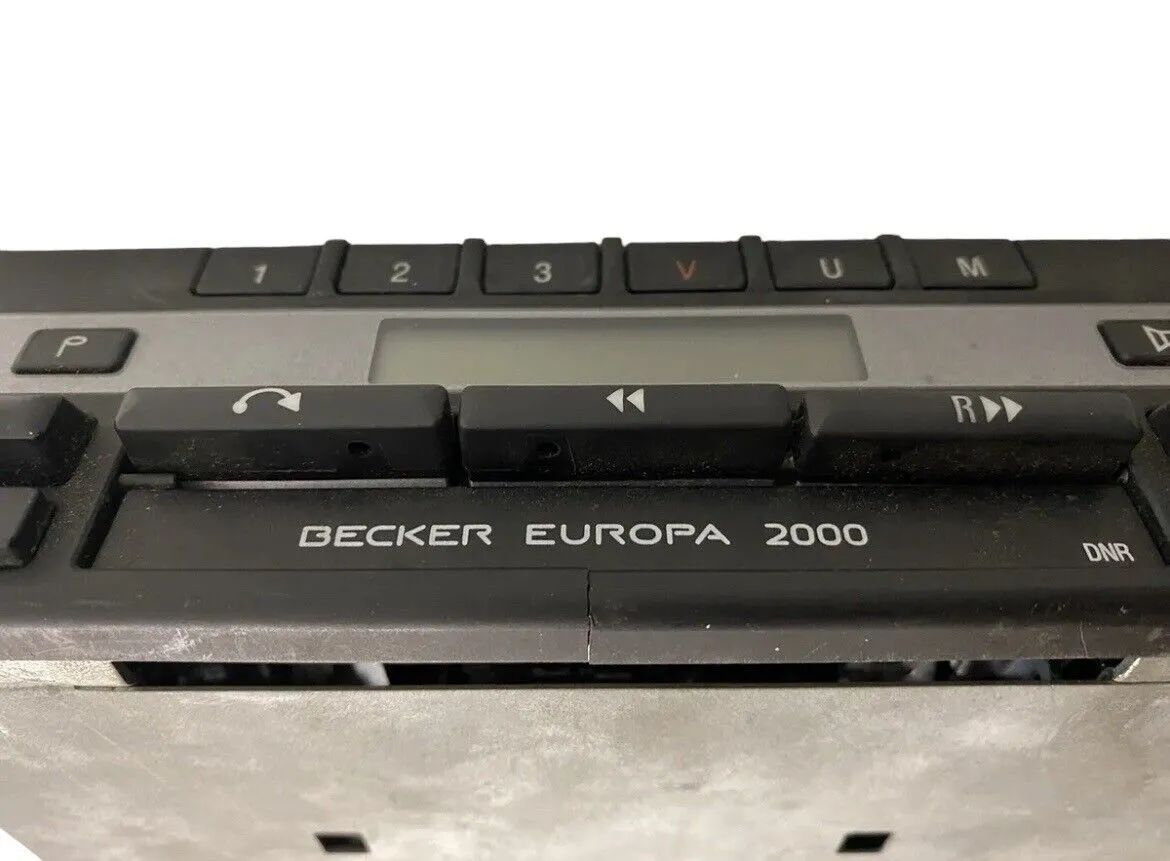 Mercedes-Benz Autoradio Kassettenradio Radio Becker 0028207886 kein Code